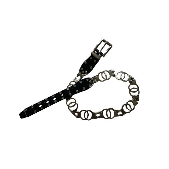 Vintage Leather Belt Handcuff Chain size 41 inches Unisex Biker Goth Punk Scene - Picture 1 of 8